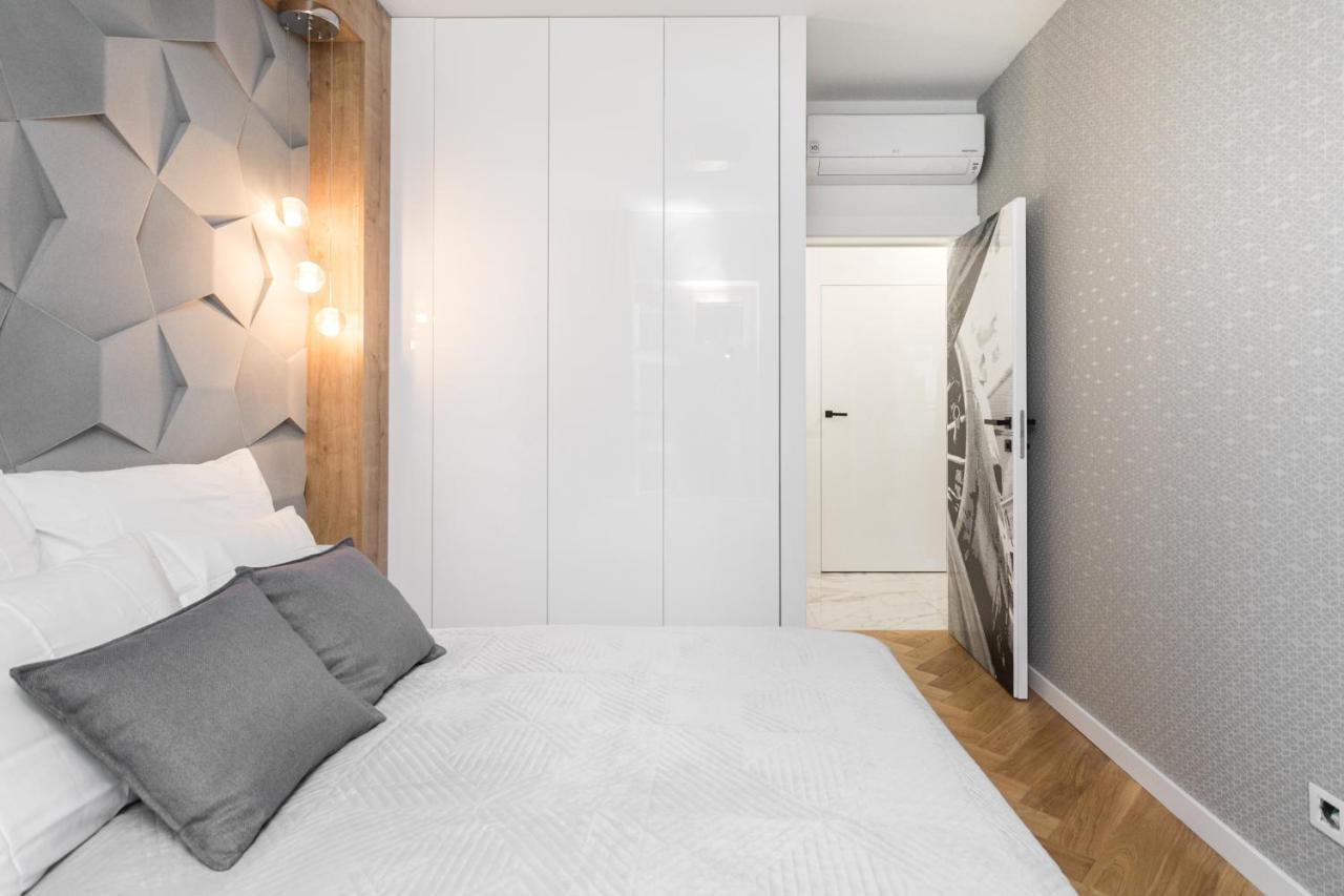 Golden Apartments Warsaw - Mennica Residence מראה חיצוני תמונה